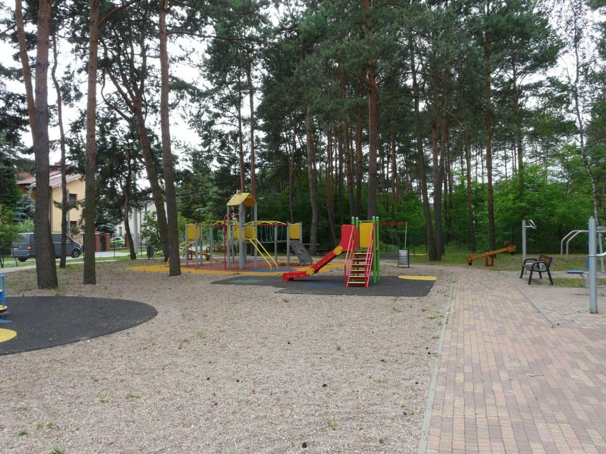Józefów Sosnowy Apartament מראה חיצוני תמונה